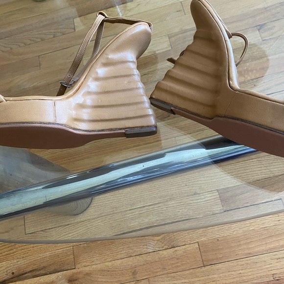 ❤️SKY Platform Tan Sandals - Picture 6 of 7